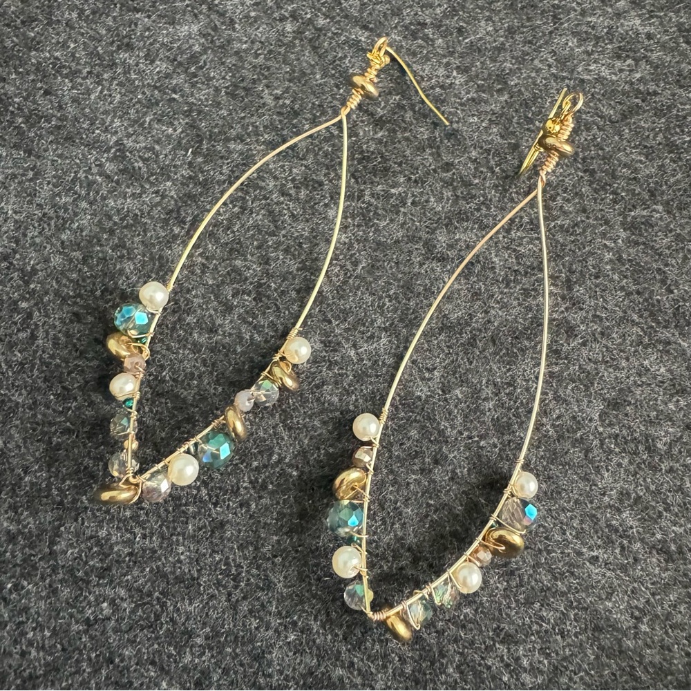 Elegant Gold and Blue Beaded Earrings